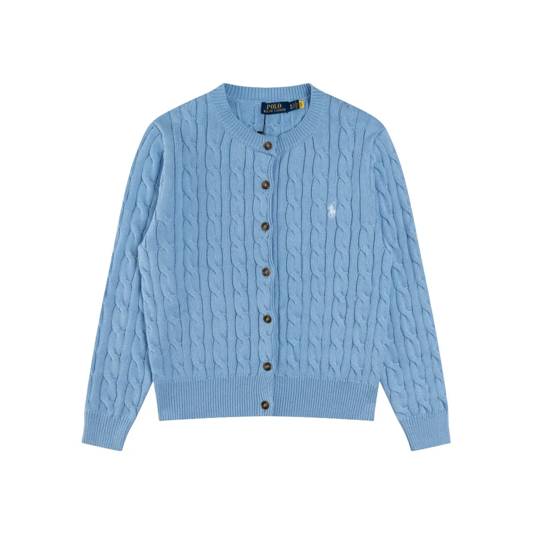 P230 #R93 RALPH LAUREN Ralph Lauren twelve colors classic small label embroidery logo seven-button knitted cable cardigan sweater women's top, high-density LOGO embroidery on the chest, original customization of tag accessories. Made of pure cotton yarn, pure cotton is skin-friendly and comfortable, small label war horse embroidered twist button cardigan sweater 🐎 high quality, follow the blogger to learn how to wear it! Let’s buy a Ralph Lauren cable sweater. It’s a super hard-to-find series after it became popular. It’s hard to find one on the official website. It’s simple and practical to wear, with a lazy and loose feel. The thickened fabric has more texture, feels soft and delicate, and has a loose fit. Whether worn alone or layered, you can wear different styles of fashion with just one piece!   Size: